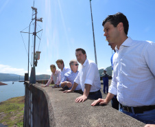 Governador Carlos Massa Ratinho Junior, acompanhado do presidente da Copel, Daniel Pimentel, visita a Usina Governador Bento Munhoz da Rocha Netto (Foz do Areia), no município de Pinhão  -  Pinhão, 22/01/2019  -  Foto: Rodrigo Félix Leal