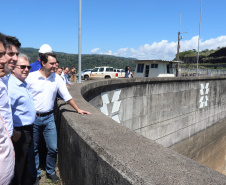 Governador Carlos Massa Ratinho Junior, acompanhado do presidente da Copel, Daniel Pimentel, visita a Usina Governador Bento Munhoz da Rocha Netto (Foz do Areia), no município de Pinhão  -  Pinhão, 22/01/2019  -  Foto: Rodrigo Félix Leal