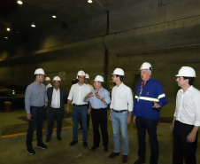 Governador Carlos Massa Ratinho Junior, acompanhado do presidente da Copel, Daniel Pimentel, visita a Usina Governador Bento Munhoz da Rocha Netto (Foz do Areia), no município de Pinhão  -  Pinhão, 22/01/2019  -  Foto: Rodrigo Félix Leal