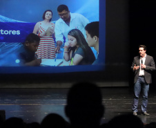 Governador Carlos Massa Ratinho Junior participa da abertura do Seminário Aprendizagem em Foco. Curitiba, 29/01/2019. Foto: José Fernando Ogura/ANPr