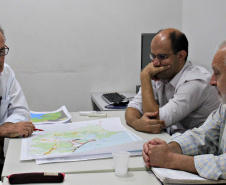 Integrantes do grupo de trabalho que atua na elaboração do Plano para o Desenvolvimento Sustentável do Litoral do Paraná se reuniram nesta semana, em Curitiba, para discutir as propostas do macrozoneamento da região.  - Curitiba, 01 02 2019  -  Foto: Divulgação SEDU