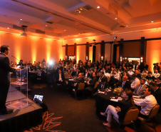 O governador Carlos Massa Ratinho Junior sanciona durante o evento Paraná Day,  a lei  do Programa de Parcerias do Paraná. -  Curitiba, 05/02/2019  -  Foto: Rodrigo Félix Leal