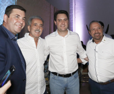 O governador Carlos Massa Ratinho Junior, participa do lançamento da 45ª Exposição Agropecuária, Industrial e Comercial de Umuarama. Presentes no evento: prefeito de Umuarama, Celso Luiz Pozzobom; presidente da Sociedade Rural, Milton Gaiari; secretário do Meio Ambiente, Márcio Nunes; secretário da Infraestrutura e Logística, Sandro Alex, deputados e demais autoridades  -  Umuarama, 05/02/2019  -  Foto: Arnaldo Alves/ANPr