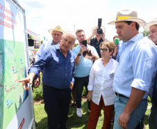 O governador Carlos Massa Ratinho Junior recebe a ministra da Agricultura, Pecuária e Abastecimento, Tereza Cristina, no Show Rural Coopavel. - Cascavel, 08/02/2019 - Foto: Rodrigo Félix Leal/ANPr