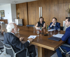 Governador Carlos Massa Ratinho Junior, recebe o Consul da Itália em Curitiba, Raffaele Festa. Curitiba, 11/02/2019. Foto: Maurilio Cheli/ANPr