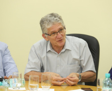  O governador Carlos Massa Ratinho Junior participou nesta segunda-feira (11) da primeira reunião ordinária de 2019 da diretoria da Organização das Cooperativas do Estado do Paraná (Ocepar), na sede da entidade, em Curitiba. Na foto, o secretário da Agricultura e Abastecimento, Norberto Ortigara  -  Curitiba, 11/02/2019. Foto: Rodrigo Felix Leal/ANPr