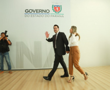 O governador Carlos Massa Ratinho Junior  deu posse, em cerimônia no Palácio Iguaçu, ao secretário de Estado do Desenvolvimento Sustentável e Turismo, Marcio Nunes, e aos presidentes das autarquias vinculadas à pasta. Foram empossados os presidentes do Instituto Água e Terra, Everton Souza; do Simepar, Eduardo Alvin; da Paraná Desenvolvimento, Eduardo Bekin; e da Paraná Turismo, João Jacob Mehl.  -  Curitiba, 12/02/2019  -  Foto: Rodrigo Félix Leal/ANPr