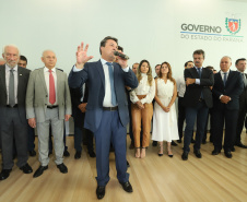 O governador Carlos Massa Ratinho Junior  deu posse, em cerimônia no Palácio Iguaçu, ao secretário de Estado do Desenvolvimento Sustentável e Turismo, Marcio Nunes, e aos presidentes das autarquias vinculadas à pasta. Foram empossados os presidentes do Instituto Água e Terra, Everton Souza; do Simepar, Eduardo Alvin; da Paraná Desenvolvimento, Eduardo Bekin; e da Paraná Turismo, João Jacob Mehl.  -  Curitiba, 12/02/2019  -  Foto: Rodrigo Félix Leal/ANPr