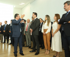 O governador Carlos Massa Ratinho Junior  deu posse, em cerimônia no Palácio Iguaçu, ao secretário de Estado do Desenvolvimento Sustentável e Turismo, Marcio Nunes, e aos presidentes das autarquias vinculadas à pasta. Foram empossados os presidentes do Instituto Água e Terra, Everton Souza; do Simepar, Eduardo Alvin; da Paraná Desenvolvimento, Eduardo Bekin; e da Paraná Turismo, João Jacob Mehl.  -  Curitiba, 12/02/2019  -  Foto: Rodrigo Félix Leal/ANPr