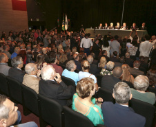 O governador Carlos Massa Ratinho Junior, dá posse a Ney Leprevost na pasta da secretaria da Justiça, Família e Trabalho.Curitiba, 12-02-19.Foto: Arnaldo Alves / ANPr.