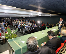 Governador Carlos Massa Ratinho Júnior dá posse ao secretário do Desenvolvimento Urbano e de Obras Públicas, João Carlos Ortega  -  Curitiba, 14/02/2019  -  Foto: José Fernando Ogura/ANPr