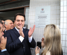 O governador Carlos Massa Ratinho Junior inaugura  a nova sede da Delegacia da Mulher e do Adolescente de São José dos Pinhais, na Região Metropolitana de Curitiba.Foto: Geraldo Bubniak/ANPr