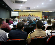 As secretarias estaduais do Paraná já iniciaram os trabalhos de reavaliação e a renegociação dos contratos vigentes para compra de bens e de fornecimento de serviços na administração pública estadual, para atender a determinação do governador Carlos Massa Ratinho Junior (Decreto 515/19). Curitiba,25/02/2019 Foto:Jaelson Lucas / ANPr