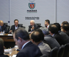 Governador em exercício Darci Piana coordena reunião com equipe de Governo.  -  Curitiba, 27/02/2019  -  Foto: Jaelson Lucas/ANPr