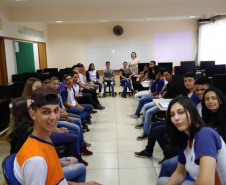 Começaram esta semana as aulas dos cursos técnicos do Programa Nacional de Acesso ao Ensino Técnico e Emprego (Pronatec/Mediotec) na rede estadual de ensino. São 840 alunos em 24 instituições de ensino de 17 municípios paranaenses.Foto: Divulgação/SEED