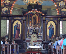 Na igreja de São Josafat, tombada pelo Estado, a celebração litúrgica ainda segue o Rito Oriental Ucraíno-Católico.Prudentópolis.  Foto: José Fernando Ogura/ANPr