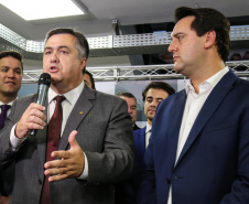 Governador Carlos Massa Ratinho Junior participa da posse do secretário de Estado da Saúde, Carlos Alberto Gebrim Preto (Beto Preto). Curitiba, 25/03/2019. Foto: Geraldo Bubniak/ANPr