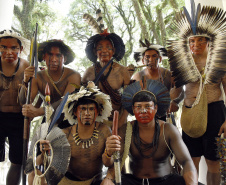 Indígenas do Povo Fulni-ô visitam a SEEC.Curitiba, 13 de abril de 2016.Foto: Kraw Penas/SEEC
