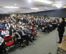 O controlador geral do Estado, Raul Siqueira, durante a apresentação do programa de compliance para servidores públicos, das secretarias, autarquias e empresas públicas. Curitiba, 03-04-19.Foto: Arnaldo Alves / ANPr.