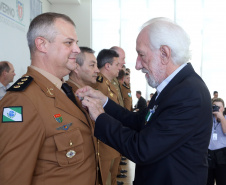 Batalhão da Policia Ambiental comemora 62 anos, vice governador Darci Piana recebe medalha do mérito ambiental.
Foto Gilson Abreu/ANPr