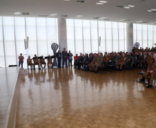 Batalhão da Policia Ambiental comemora 62 anos, vice governador Darci Piana recebe medalha do mérito ambiental.
Foto Gilson Abreu/ANPr