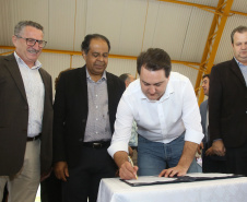 Governador Carlos Massa Ratinho Júnior inaugura em Guarapuava a nova sede do Colégio Estadual Leni Marlene Jacob  -  Guarapuava, 04/04/2019  -  Foto: Jaelson Lucas/ANPr