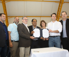 Governador Carlos Massa Ratinho Júnior inaugura em Guarapuava a nova sede do Colégio Estadual Leni Marlene Jacob  -  Guarapuava, 04/04/2019  -  Foto: Jaelson Lucas/ANPr