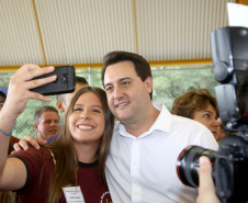 Governador Carlos Massa Ratinho Júnior inaugura em Guarapuava a nova sede do Colégio Estadual Leni Marlene Jacob  -  Guarapuava, 04/04/2019  -  Foto: Jaelson Lucas/ANPr