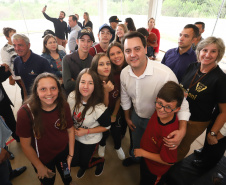 Governador Carlos Massa Ratinho Júnior inaugura em Guarapuava a nova sede do Colégio Estadual Leni Marlene Jacob  -  Guarapuava, 04/04/2019  -  Foto: Rodrigo Felix Leal/ANPr