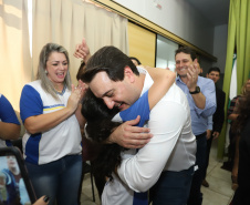 O município de Mauá da Serra, no Vale do Ivaí, ganhará uma nova escola estadual. O governador Carlos Massa Ratinho Junior esteve no município nesta quarta-feira (10) para assinar a ordem de serviço para a construção do Colégio Estadual Vilson Miranda, que terá capacidade para 840 estudantes. O investimento é de R$ 5 milhões.  -  Mauá da Serra, 10/04/2019  -  Foto: Rodrigo Félix Leal/ANPr