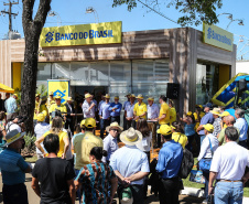 O vice governador Darci Piana faz a  entrega de tratores para agricultores familiares. Os equipamentos são do programa Trator Solidário, na Expolondrina nesta quinta-feira (11).  Londrina, 11/04/2019 -  Foto: Geraldo Bubniak/ANPr