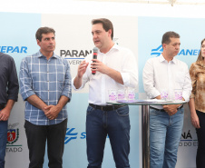 O governador Carlos Massa Ratinho Junior e o presidente da Sanepar, Cláudio Stábile, inauguraram nesta quinta-feira (11) um novo sistema de abastecimento de água em Londrina, capaz de atender quaisquer emergências ou inconstâncias na cidade.  Londrina, 11/04/2019  -  Foto: Rodrigo Felix Leal/ANPr