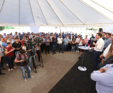 O governador Carlos Massa Ratinho Junior e o presidente da Sanepar, Cláudio Stábile, inauguraram nesta quinta-feira (11) um novo sistema de abastecimento de água em Londrina, capaz de atender quaisquer emergências ou inconstâncias na cidade.  Londrina, 11/04/2019  -  Foto: Rodrigo Felix Leal/ANPr