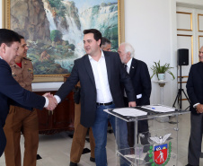 Governador anuncia pagamento das promoções dos praças-militares. -  Curitiba, 15/04/2019  -  Foto de Gilson Abreu ANPr