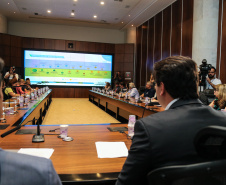 O governador Carlos Massa Ratinho Junior participa nesta segunda-feira (15) de Coletiva de Imprensa com um balanço dos 100 dias de gestão.   Curitiba, 15/04/2019 -  Foto: Geraldo Bubniak/ANPr