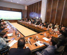 O governador Carlos Massa Ratinho Junior participa nesta segunda-feira (15) de Coletiva de Imprensa com um balanço dos 100 dias de gestão. Curitiba, 15/04/2019  -  Foto: Rodrigo Félix Leal/ANPr