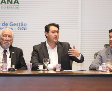 O governador Carlos Massa Ratinho Junior participa nesta segunda-feira (15) de Coletiva de Imprensa com um balanço dos 100 dias de gestão. Curitiba, 15/04/2019  -  Foto: Rodrigo Félix Leal/ANPr