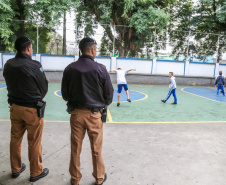 Um ambiente escolar protegido, que garanta tranquilidade para o processo de ensino e aprendizagem e segurança para profissionais da educação, alunos e familiares: essa é uma das grandes metas do Governo do Paraná.Foto: Geraldo Bubniak/ANPr