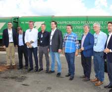 Governador Carlos Massa Ratinho Júnior visita a fábrica da Klabin em Ortigueira, na assinatura de convênio com a empresa e a prefeitura do município para a construção da Escola Técnica de Operação Florestal e Agrícola.  -  Ortigueira, 16/04/2019  -  Foto: Jaelson Lucas/ANPr