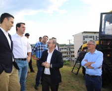 Governador Carlos Massa Ratinho Júnior visita a fábrica da Klabin em Ortigueira, na assinatura de convênio com a empresa e a prefeitura do município para a construção da Escola Técnica de Operação Florestal e Agrícola. - Ortigueira, 16/04/2019 - Foto: Jaelson Lucas/ANPr