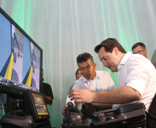 Governador Carlos Massa Ratinho Júnior visita a fábrica da Klabin em Ortigueira, na assinatura de convênio com a empresa e a prefeitura do município para a construção da Escola Técnica de Operação Florestal e Agrícola. - Ortigueira, 16/04/2019 - Foto: Jaelson Lucas/ANPr