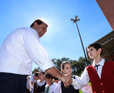 O governador Carlos Massa Ratinho Junior e o ministro da Cidadania, Osmar Terra, lançam o programa Criança Feliz . Curitiba, 18/04/2019 - Foto: Rodrigo Felix Leal/ANPr