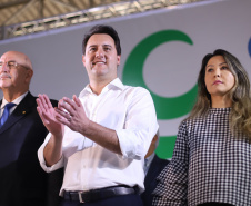 O governador Carlos Massa Ratinho Junior e o ministro da Cidadania, Osmar Terra, lançam o programa Criança Feliz . Curitiba, 18/04/2019 - Foto: Rodrigo Felix Leal/ANPr