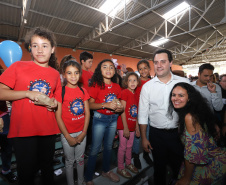 O governador Carlos Massa Ratinho Junior e o ministro da Cidadania, Osmar Terra, lançam o programa Criança Feliz . Curitiba, 18/04/2019 - Foto: Rodrigo Felix Leal/ANPr
