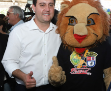 O governador Carlos Massa Ratinho Junior e o ministro da Cidadania, Osmar Terra, lançam o programa Criança Feliz . Curitiba, 18/04/2019 - Foto: Rodrigo Felix Leal/ANPr