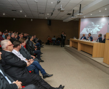 O governador Carlos Massa Ratinho Junior participa de reunião com associados do Sinduscon-PR.   Curitiba, 07/05/2019 -  Foto: Geraldo Bubniak/ANPr