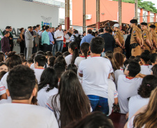 O governador Carlos Massa Ratinho Junior lança o programa Escola Segura. Foz do Iguaçu, 09/05/2019 - Foto: Geraldo Bubniak/ANPr