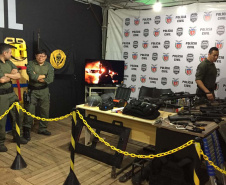 A Polícia Civil do Paraná (PCPR) irá oferecer, entre os dias 9 e 19 de maio, dentro da área da Expoingá, serviços de delegacia móvel e experiência de tiro em estande para os visitantes.Foto: Divulgação/PCPR