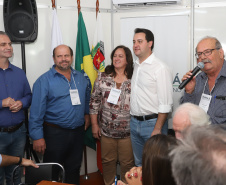 O governador Carlos Massa Ratinho Junior lançou nesta quinta-feira (16) o Parque Tecnológico do Instituto de Tecnologia do Paraná (Tecpar) em Maringá, no Noroeste do Paraná. Durante reunião do secretariado realizada na Expoingá, o governador assinou o edital de chamamento de empresas de base tecnológica para o local. Foto: Rodrigo Felix Leal/ANPr