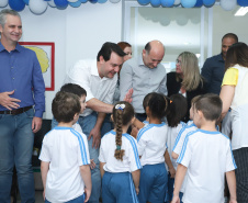  O governador Carlos Massa Ratinho Junior também inaugurou nesta quinta-feira (16) o CMEI José Prestes Neto, no Jardim Alvorada, em Maringá. O prédio de 3 mil metros quadrados tem capacidade para até 500 alunos do berçário ao 5° ano.Foto Rodrigo Felix Leal/ANPr